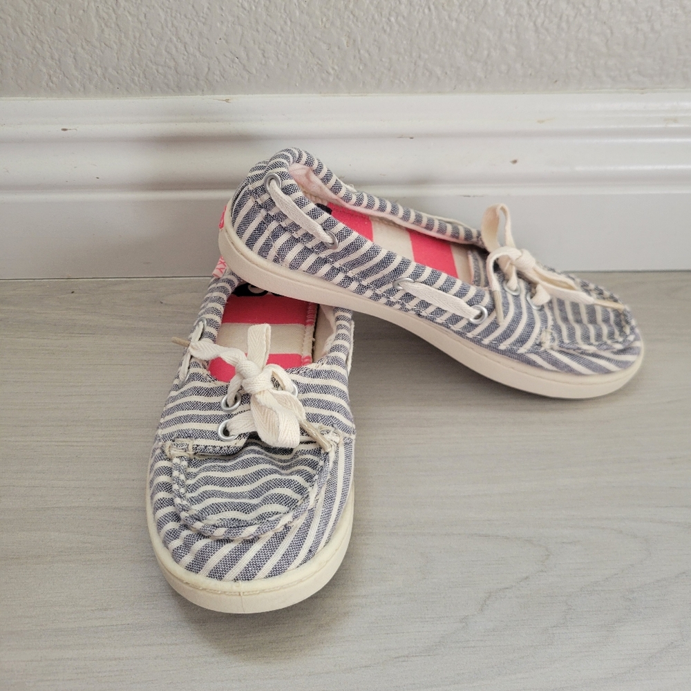 Roxy Kids Striped Canvas Boat Shoes - Navy and White Size 12 Toddler